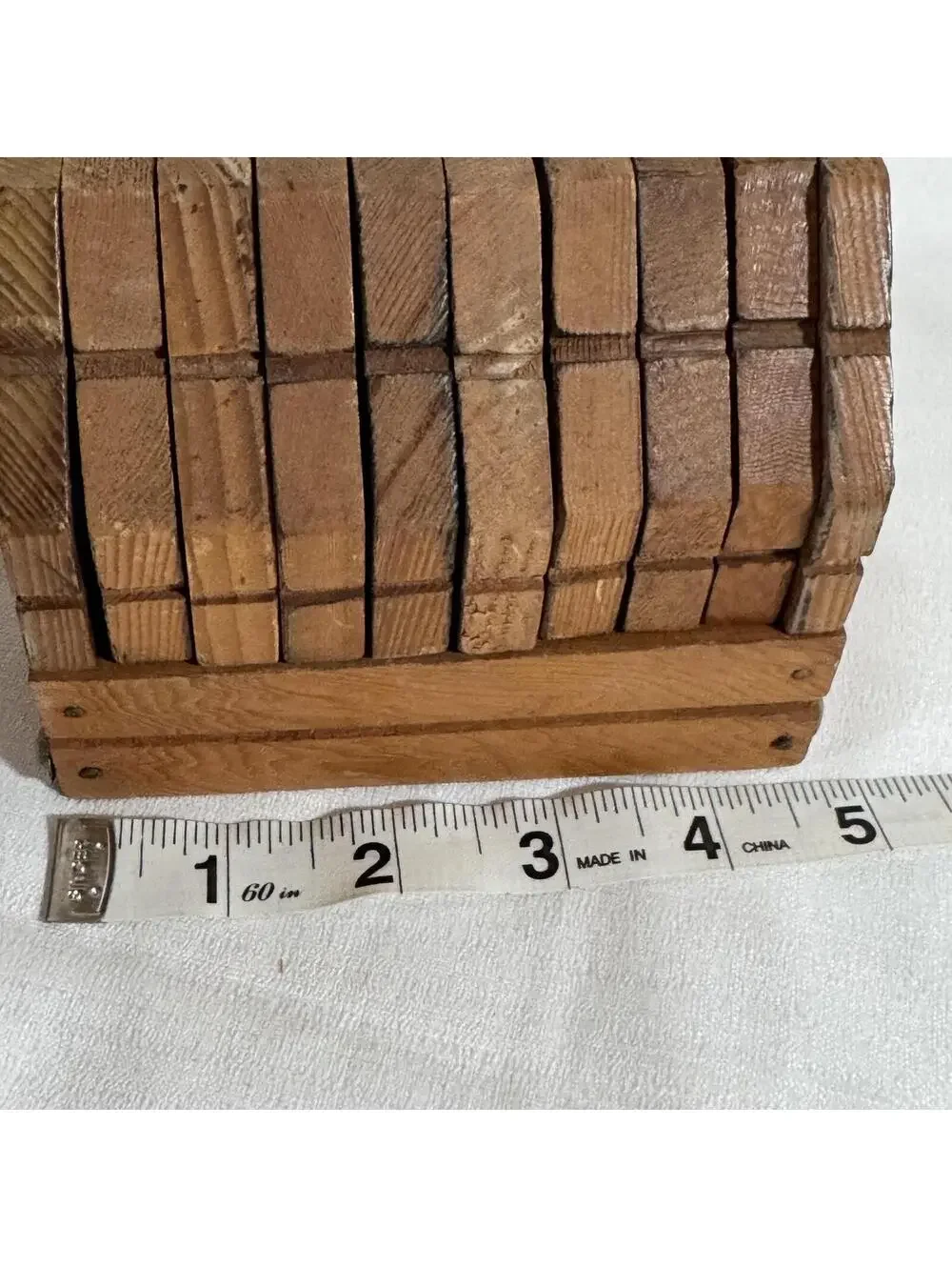 Vintage Wood Cork Coaster Set Caddy‎ Treasure Chest Case Brass Lion Caddy MCM